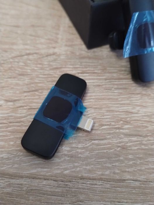 Mikrofon krawatowy bezprzewodowy do Apple