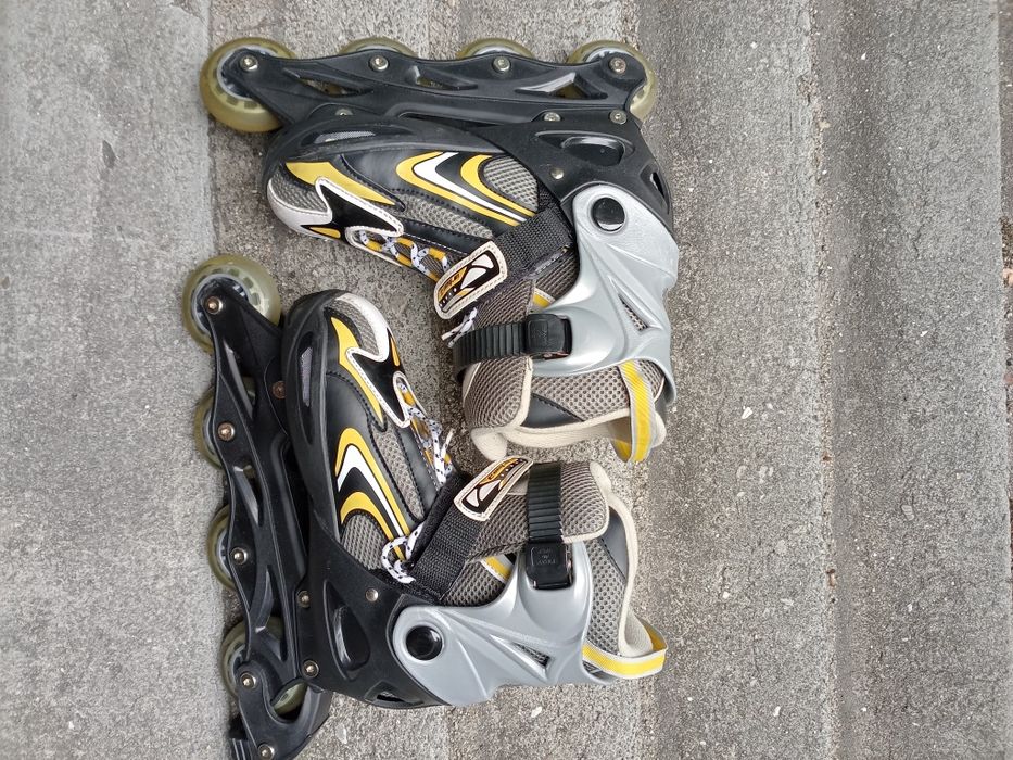 Conjunto de patins e proteções