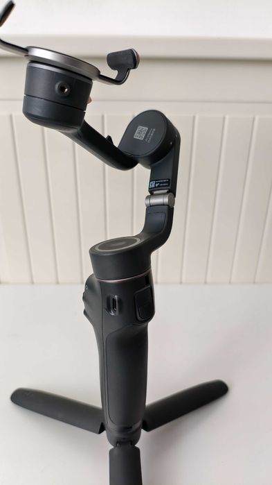 DJI Osmo Mobile 6