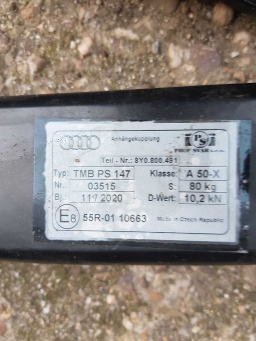 Oryginalny nowy hak holowiczy audi A3 8Y wysyłka 50 zł