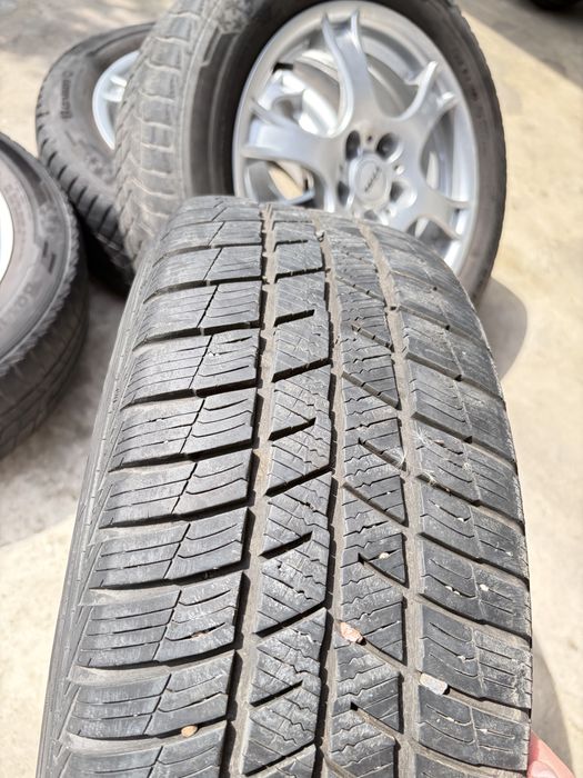 Продам титани з резиною 205/55/R16