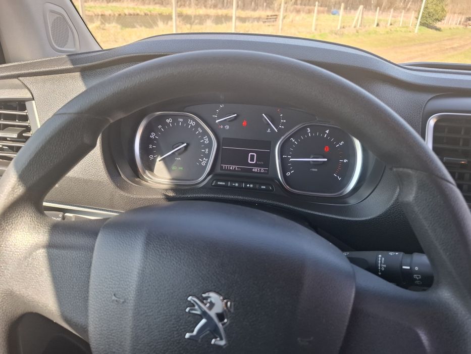 Peugeot expert traveller combi long 2.0