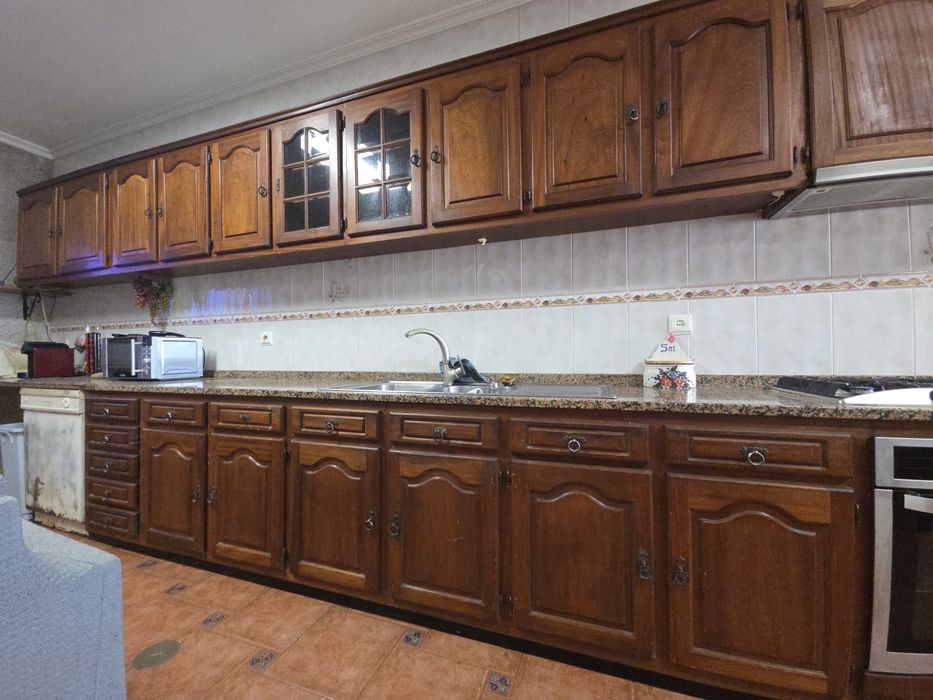 Móveis cozinha em madeira