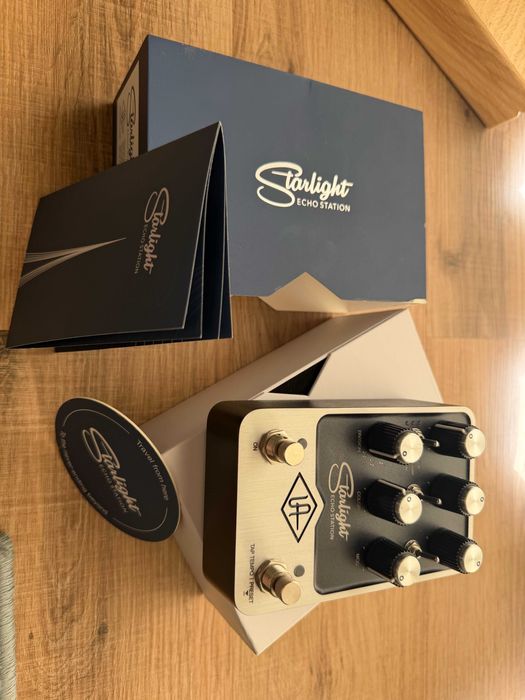 Universal Audio Starlight Echo Station449691292418058240