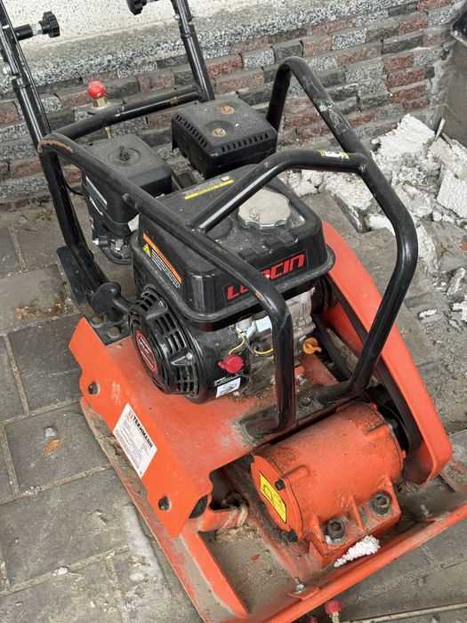 Віброплита майже нова 90 кг