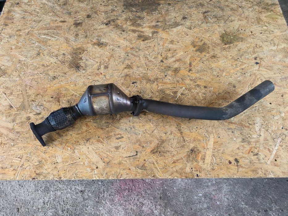 tłumik portki katalizator Audi a4 b6 02 rok 1.9 tdi 130 AWX  Komplet