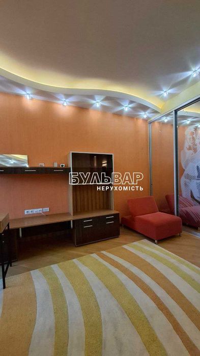 Продам 4 к.кв - 190 м2,, ЖК Азарин, Отакара Яроша 16-Б +2 паркоместа