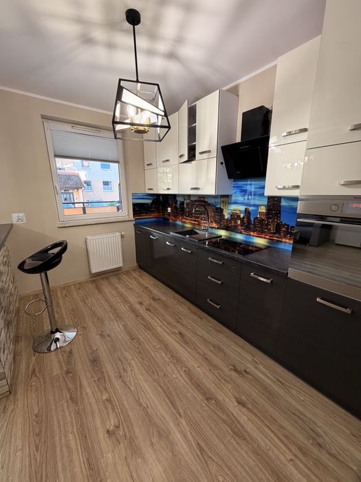 Komfortowe 2 pokojowe mieszkanie z balkonem