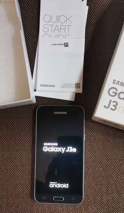 Samsung J3 como novo
