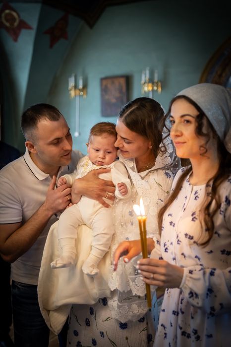 Фотограф на Хрестини Київ.Хрещення фотограф Київ.Фотосесія хрестин