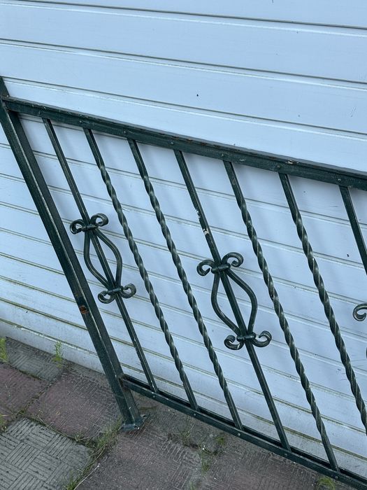 Balustrady barierki masywne kute ręczna robota stan bardzo dobry
