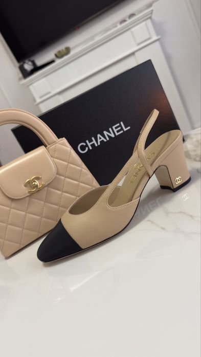 Czółenka Chanel hit