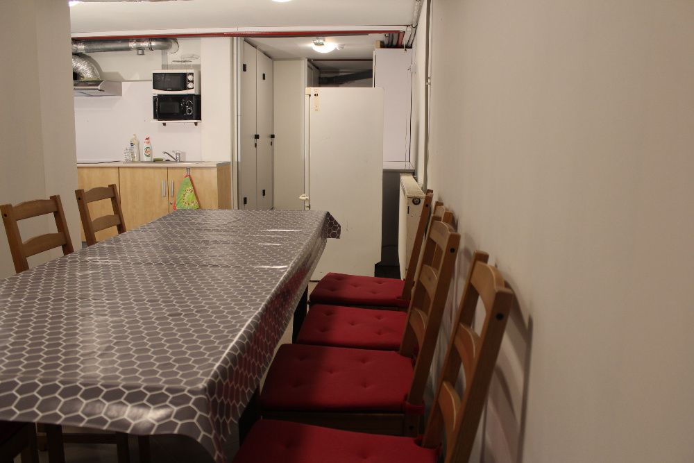 Noclegi, kwatery, hostel/ житло, проживання, гуртожиток