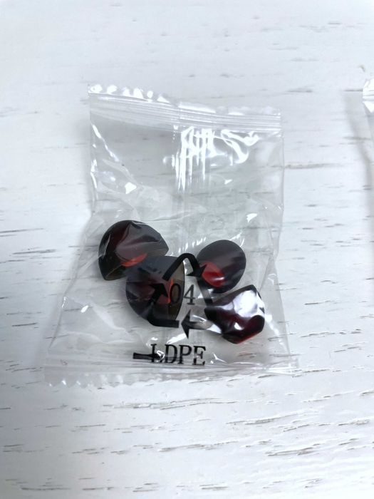 NOWE oryginalne gumki 4 pary do JBL T110, T110BT