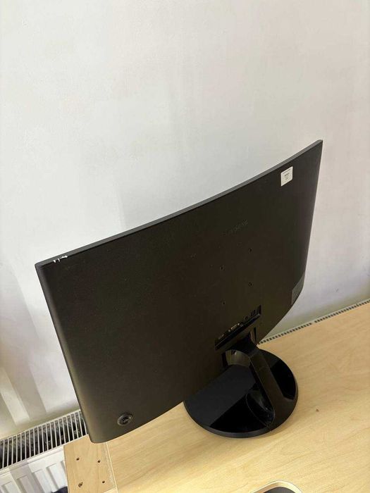 Монітор Samsung C27F390FHD