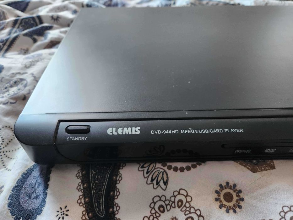 Odtwarzacz DVD elemis DVD-944HD