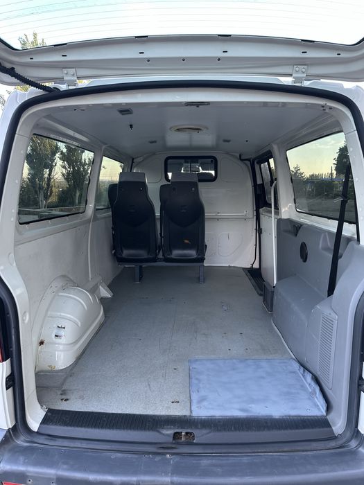 Volkswagen TRANSPORTER 2004 /1.9 D Длинная База