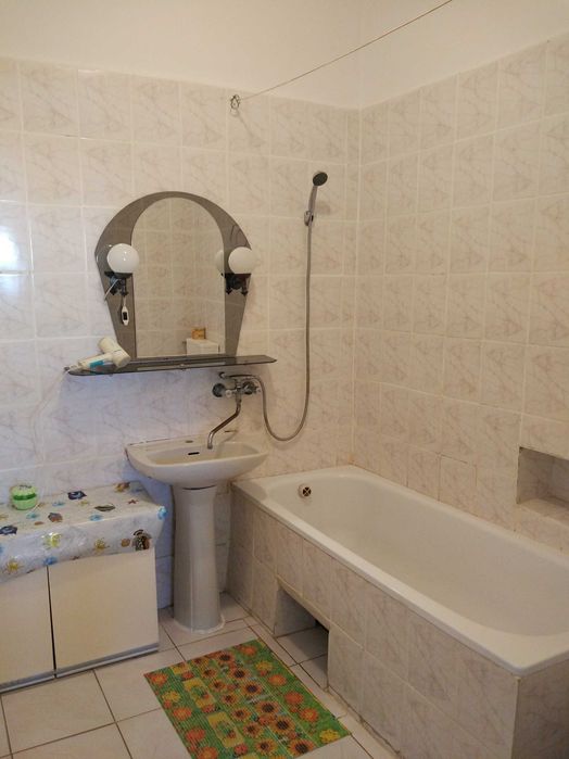 Кімнати в будинку без господарів біля термальних басейнів