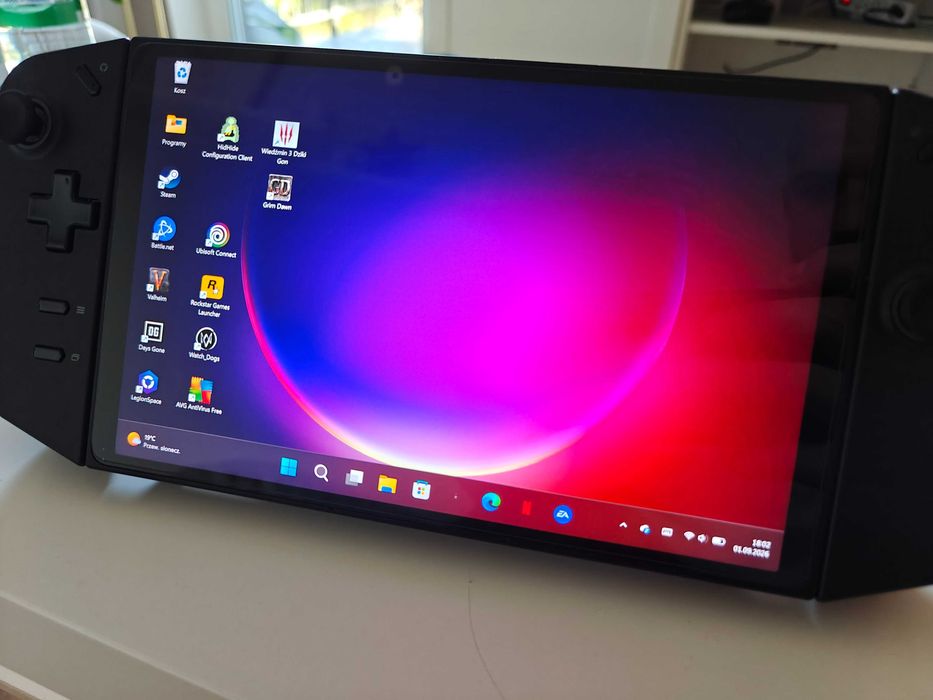 Konsola Lenovo Legion GO