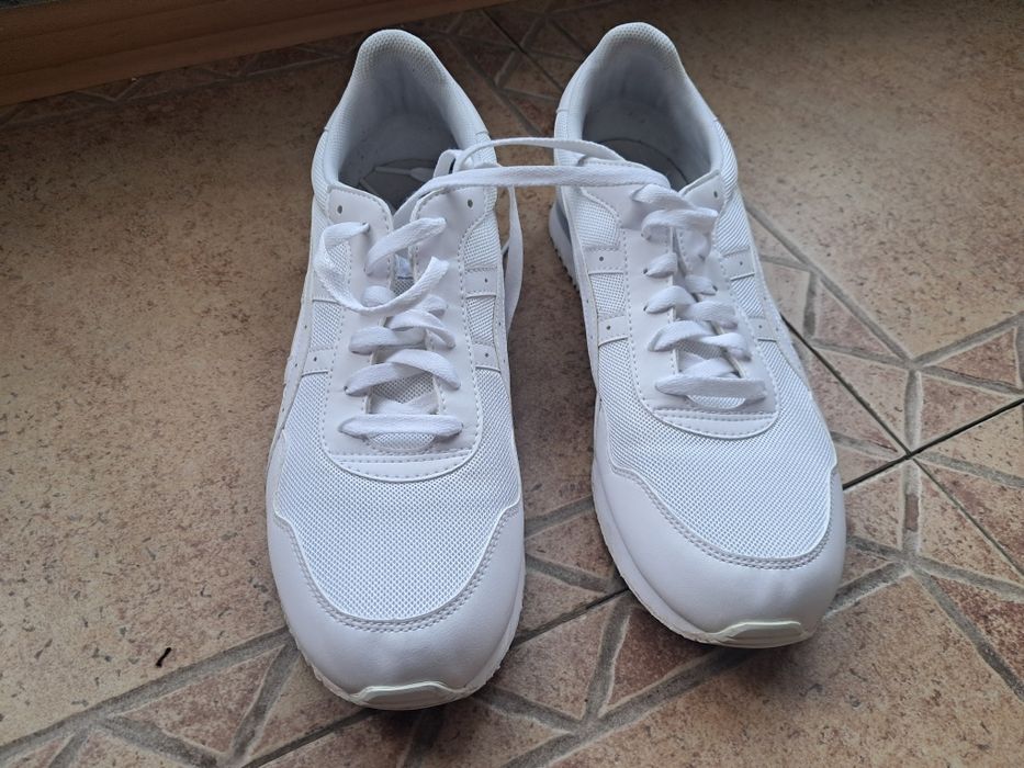 Кроссовки Asics 48р