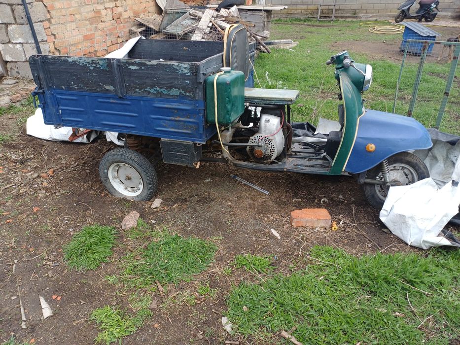 Продам   моторолер