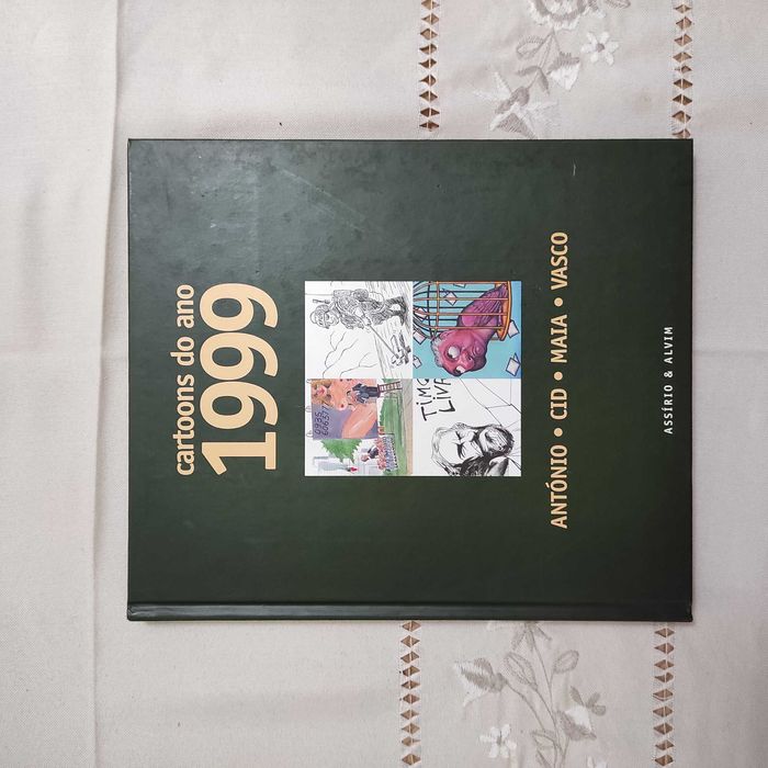 Livro Cartoons do Ano 1999