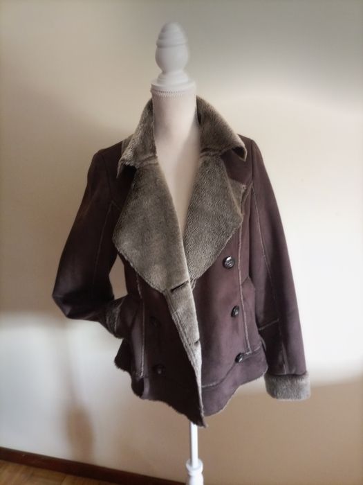 Casaco camurça castanho