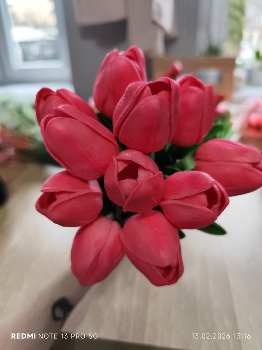 Różowe tulipany jak żywe