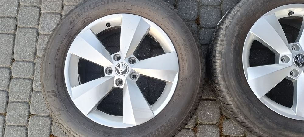 Felgi17 5x112 oryg Skoda Kodiaq opona zima 5,5mm 2020r kpl