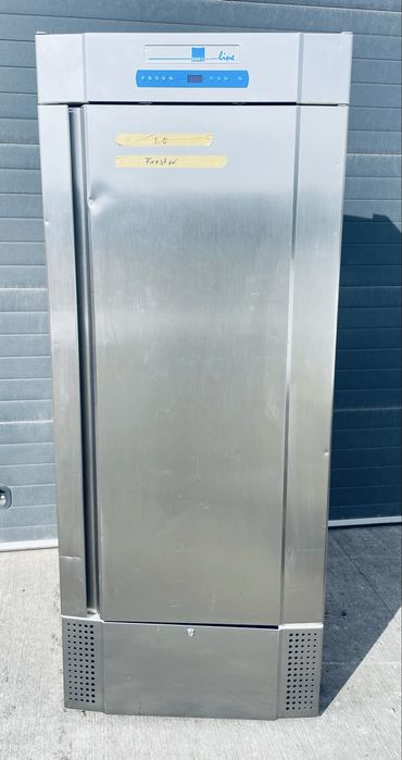 Szafa piekarnicza mroźnicza BAKO Line. Maszyny piecarnice