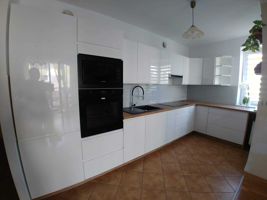 Skręcanie i montaż mebli kuchennych, pokojowych, montaż sprzętu AGD