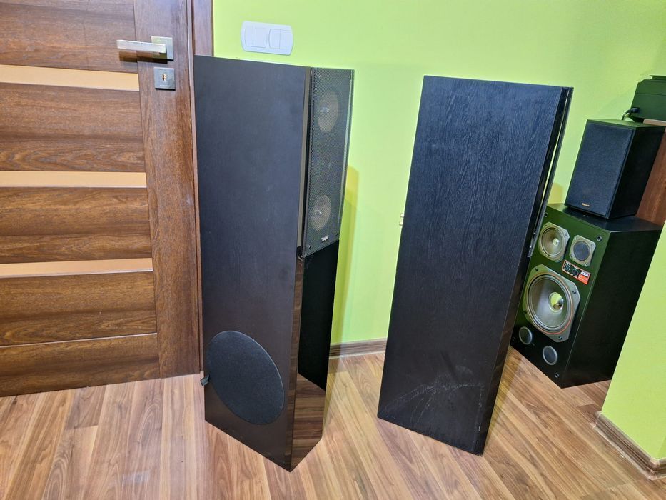 Kolumny z wbudowanym subwooferem aktywnym TEUFEL M 420 F