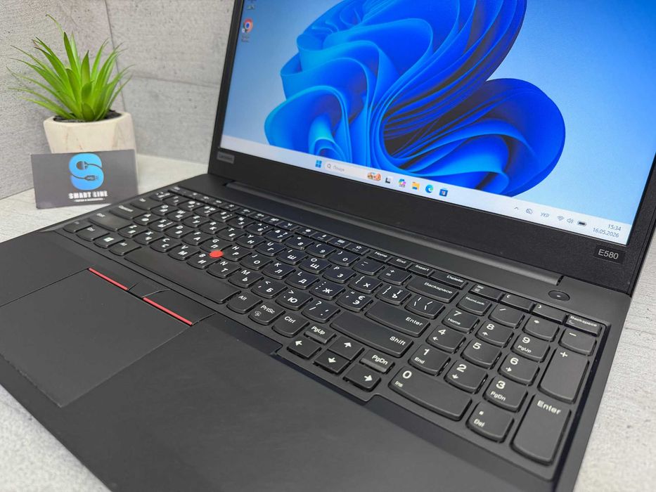 Надійний ноутбук Lenovo E580/i5-8250u/15.6" HD/8gb ddr4/256gb ssd
