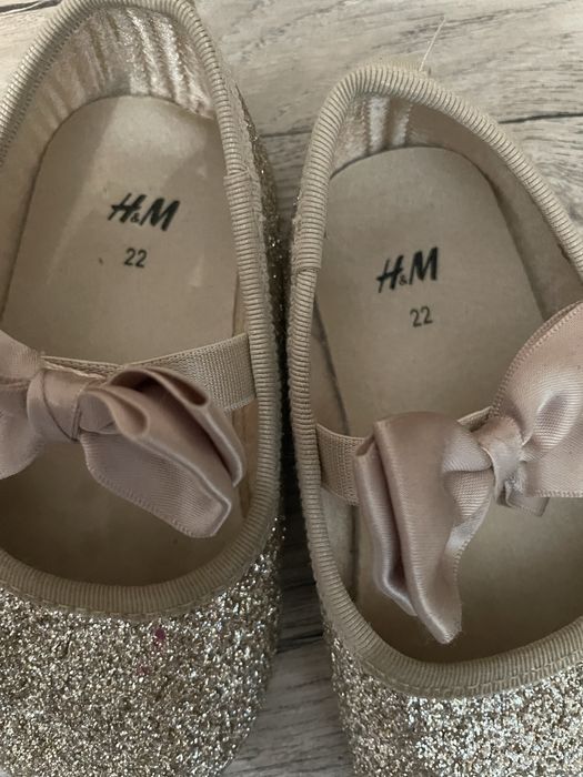Туфельки h&m 22 розмір святкові