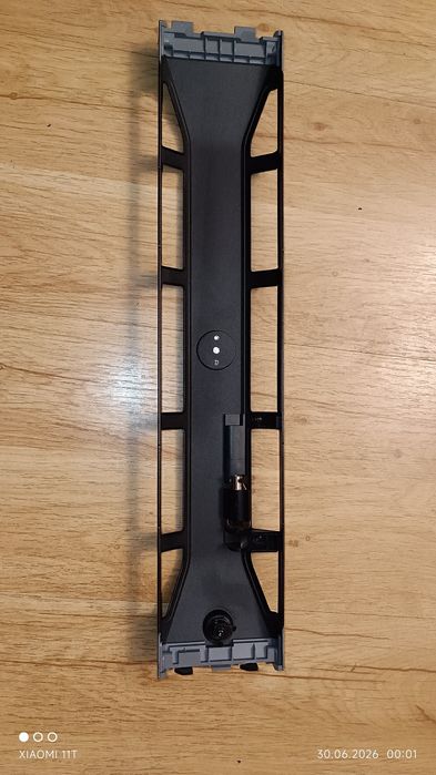 Bezel Dell Panel przedni z kluczykiem