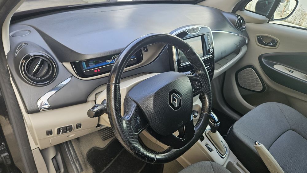 Renault Zoe Intens 22 kWh – Excelente Estado | Ideal para a Cidade