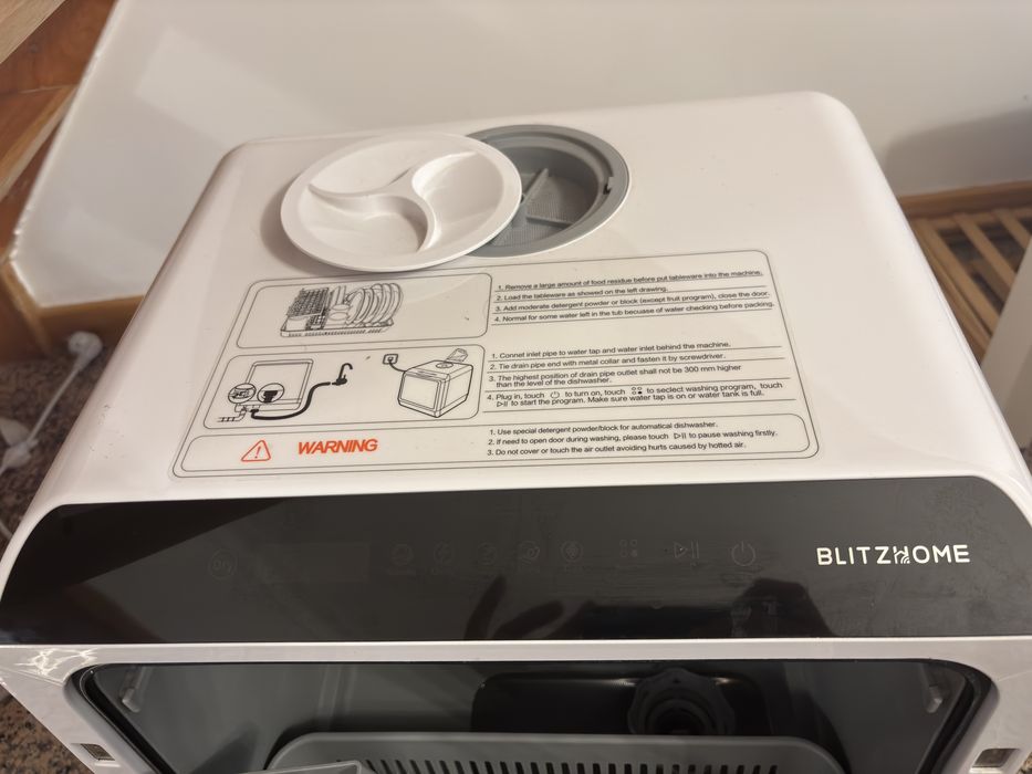 Máquina de lavar loiça portátil Blitz Home