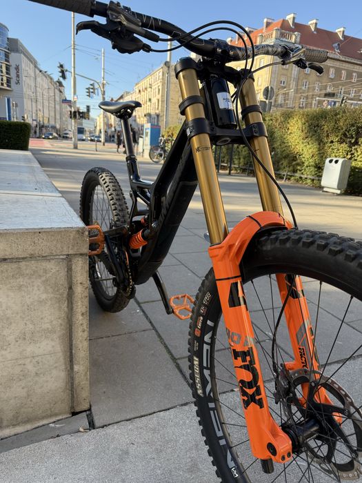 Santa Cruz  M v10 cc/ e-bike/ samochod