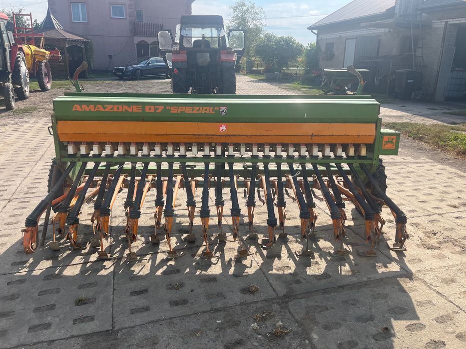 Siewnik Amazone D7