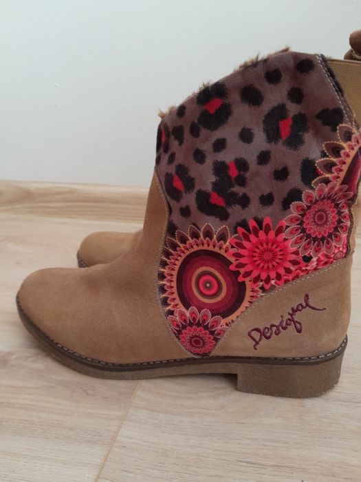 Botki hiszpańskiej marki Desigual