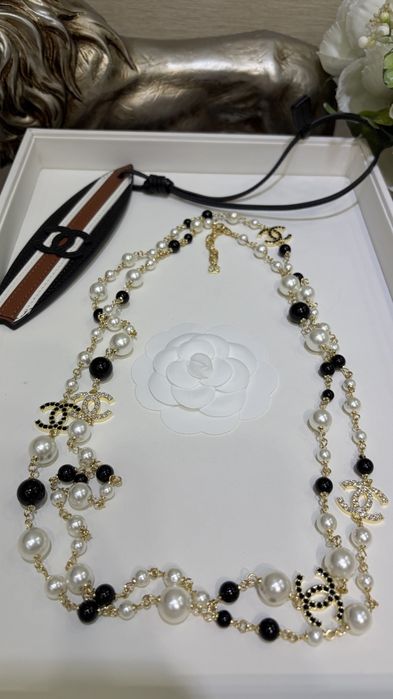 Chanel® Luksusowy naszyjnik CC® ekskluzywna biżuteria łańcuszek perły