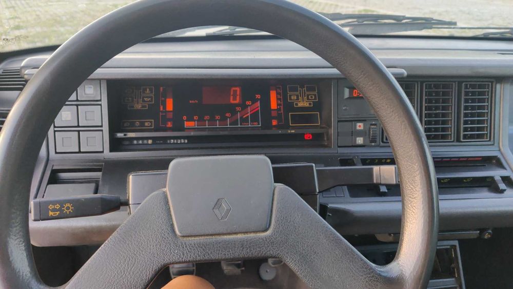 Renault 21 — fotografia 6