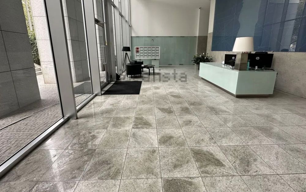 Aluguer de arrumos com videovigilância – Aviz