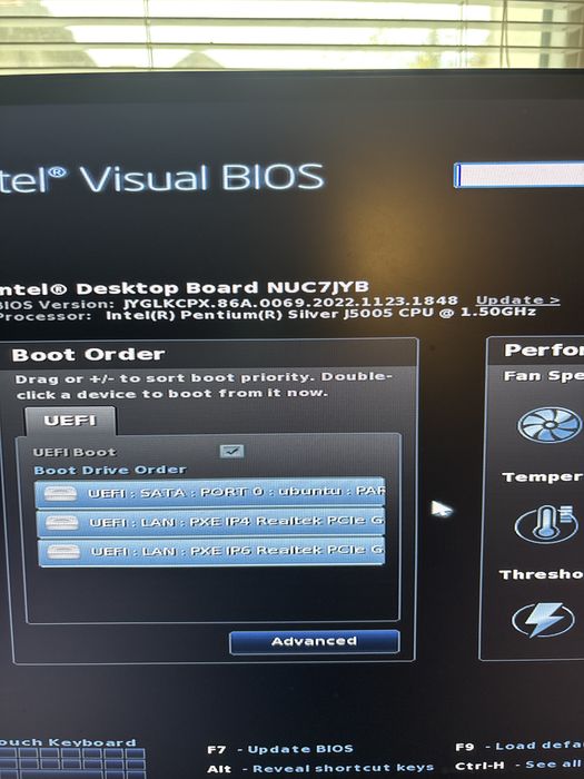 Komputer miniPC Box Intel Nuc 7PJHY2
