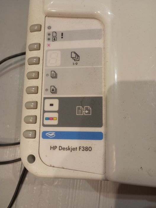 Принтер HP DeskJet F380