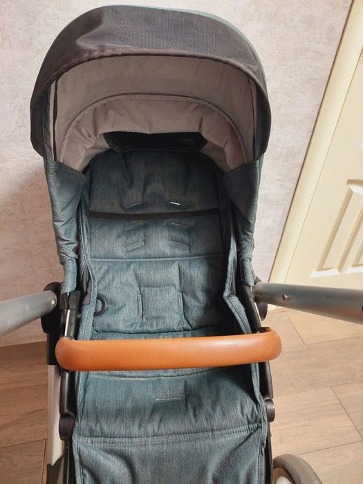 Коляска Mutsy Evo