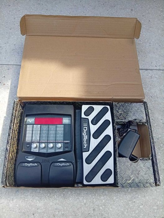 Multi Efekt Gitarowy DigiTech RP 255
