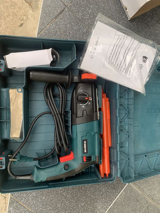 Перфоратор електричний Спецстрой П-28-1050