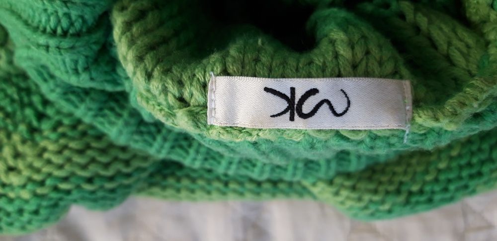 Sweterek damski zielony