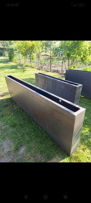 Vendo floreiras/vaseiras em aço corten mesmo sem enganos.